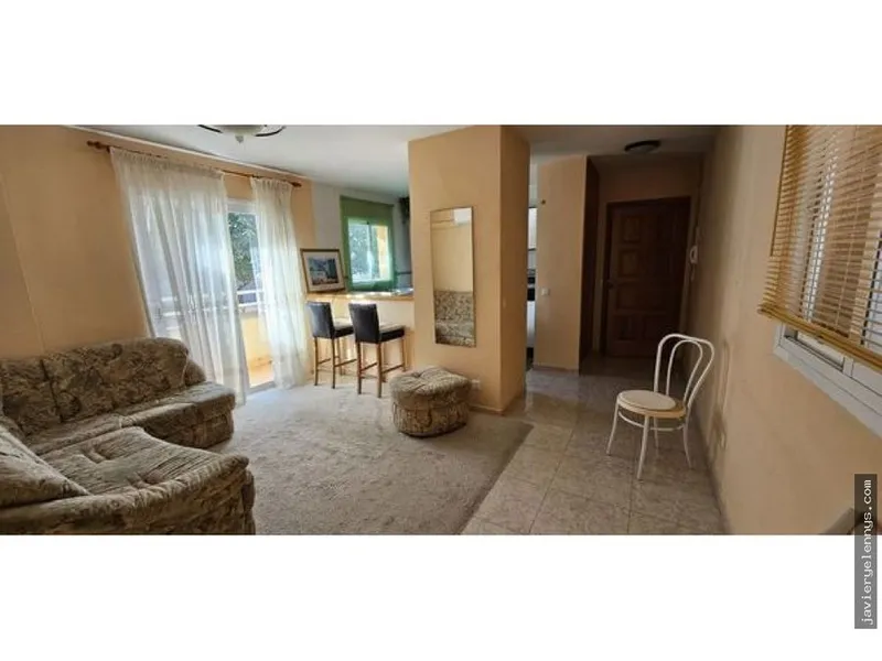 Penthouse rental on Calle del Lluç — photo 1