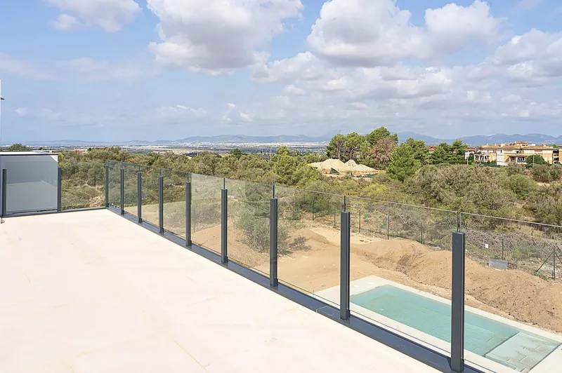 Luxurious Modern Villa in Son Gual — photo 5
