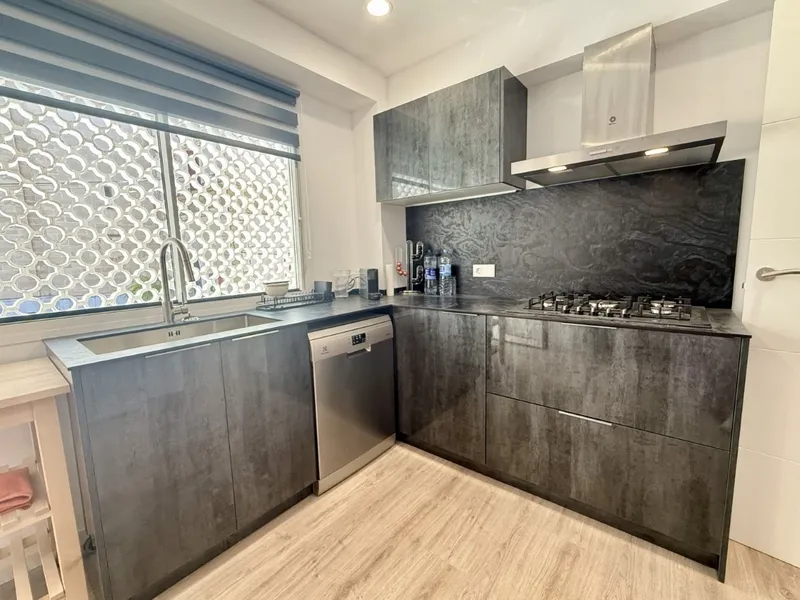 Exclusive apartment with pool and parking in Son Armadams - Temporary rental in Palma — photo 10