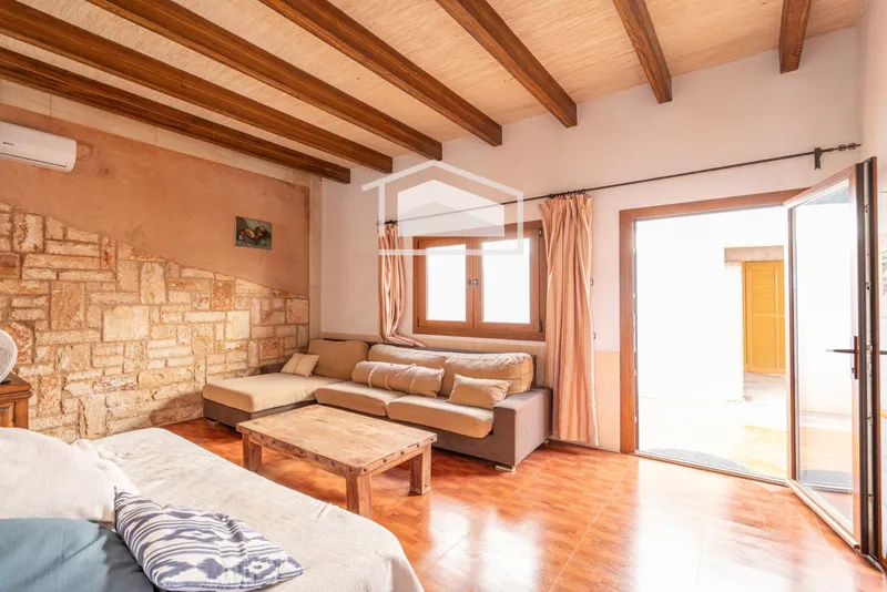 Village house in Ses Salines, with 125 m2, 2 bedrooms, pool and storage room — photo 11