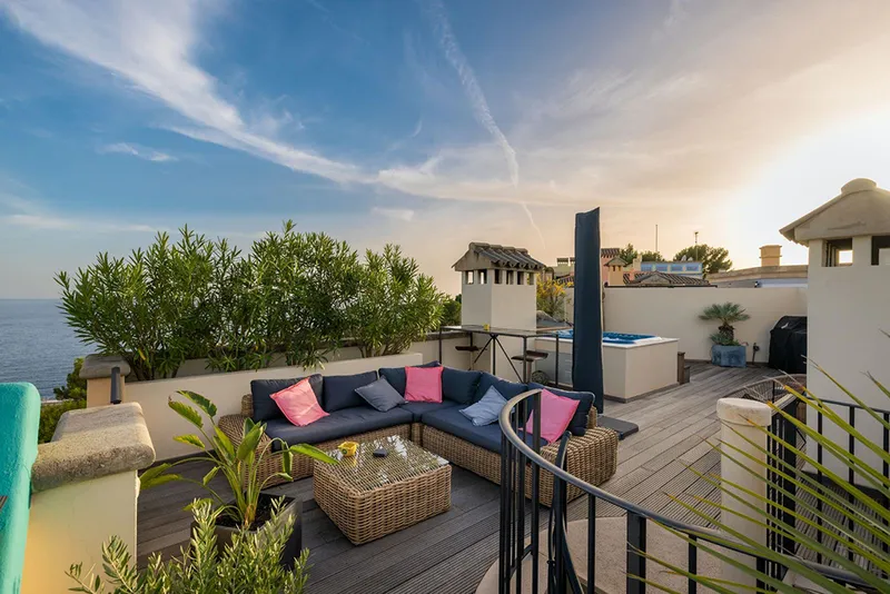Modern penthouse with fantastic sea views in Bendinat Mas — photo 5