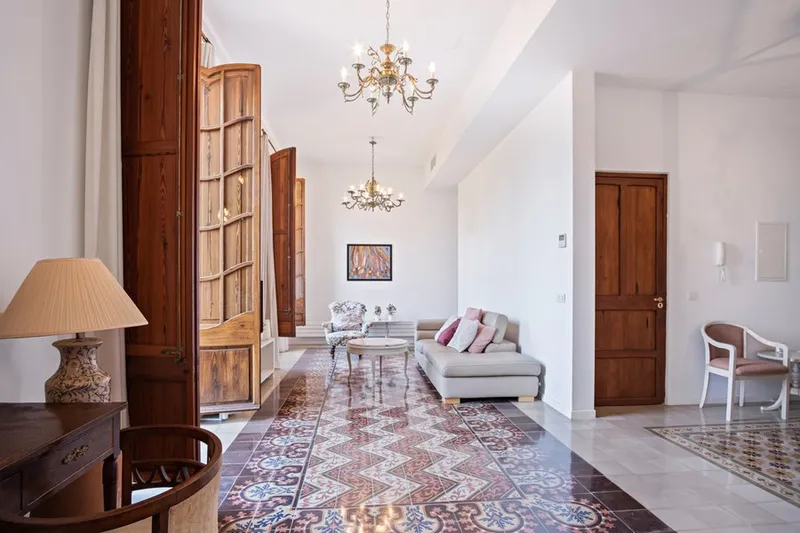 Furnished apartment in a tasteful style in Santa Catalina — photo 9