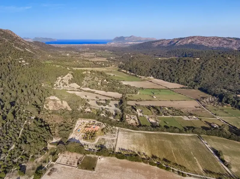Charming rural villa for sale in Campanet with valuable tourist rental license ETV, a rare asset in Mallorca — photo 10