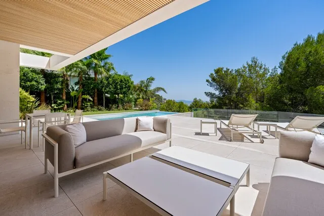Modern Mediterranean villa for sale in upper Son Vida, Mallorca — photo 3