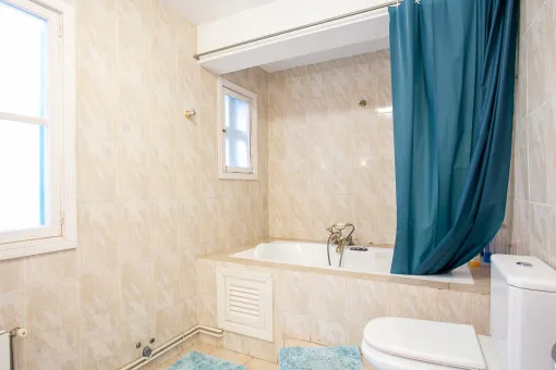 Santa Catalina, cozy apartment with balcony and central heating in a quiet area in the popular Camp d'En Serralta neighborhood of Palma for long-term rental — photo 7