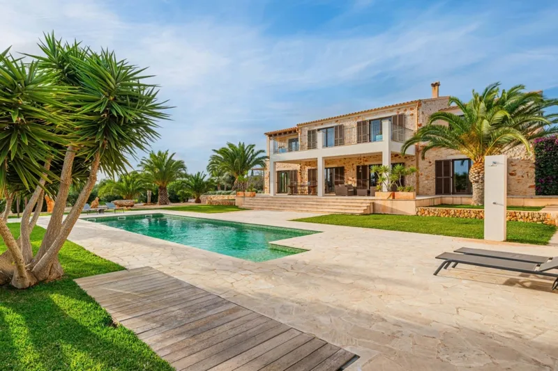 Private home near Santanyí with sea views and views of Cabrera — photo 1