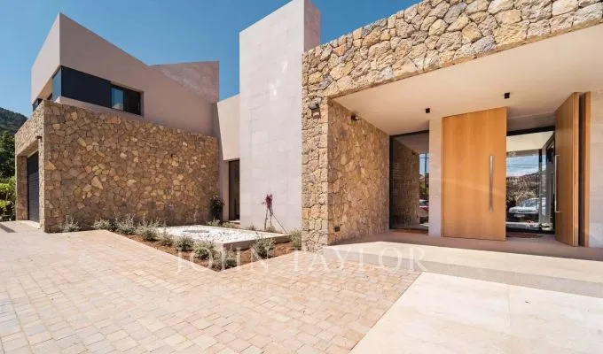 Villa for sale in Esporles — photo 1
