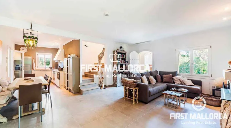 Real estate picture 0 Ref. No. 83098 — photo 10