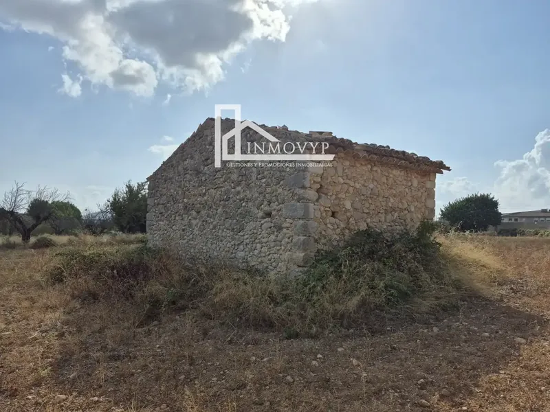 Cannot be extended. Has vein well. 3 plots of land for sale with a total of 11,675.91 m². On these plots there is a small house — photo 5