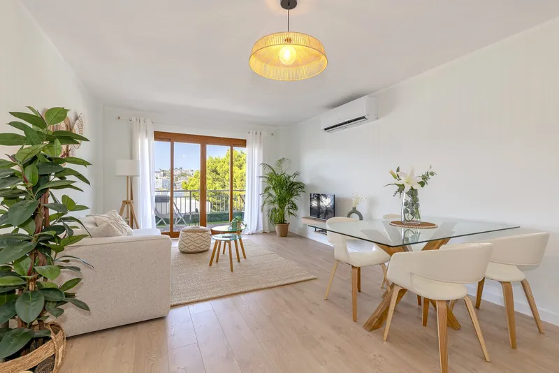 Modern renovated and furnished apartment close to the beach — photo 4