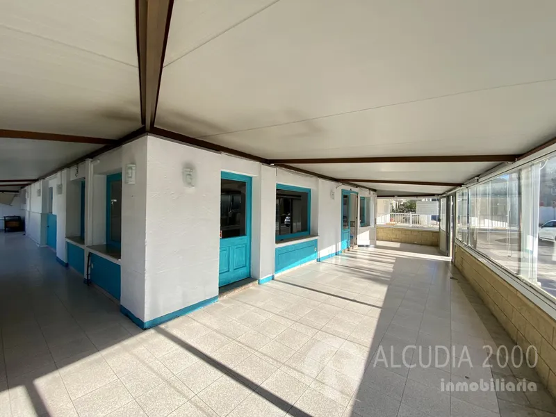 Business premise — photo 2