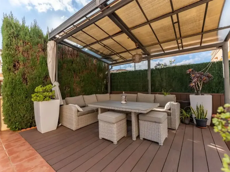 SE VENDE CHALET PAREADO - DE PARTICULAR A PARTICULAR. — photo 2
