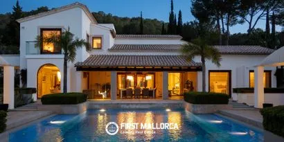 Luxury villa with golf views in Santa Ponsa — photo 3