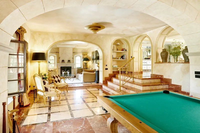 Magnificent manor house on a picturesque plot - Marcel Remus Real Estate — photo 8