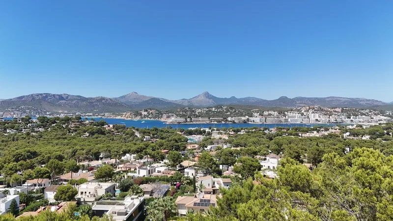 Plot in Santa Ponsa - Building land with project in sought-after location — photo 1