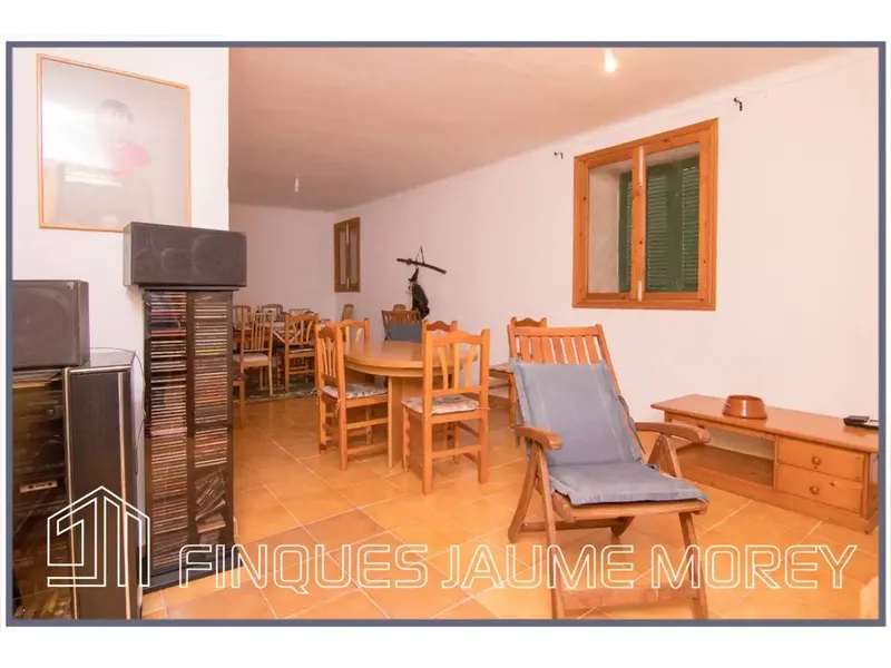 Lovely and cozy village house at the foot of the Tramuntana mountains in the village of Selva with fantastic open views — photo 8