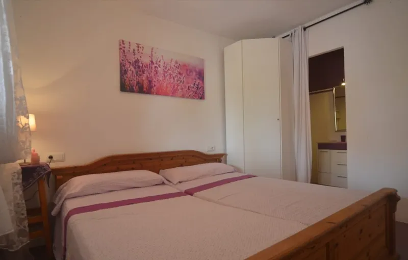 Fantastic Four-Bedroom House Close to the Beach — photo 12