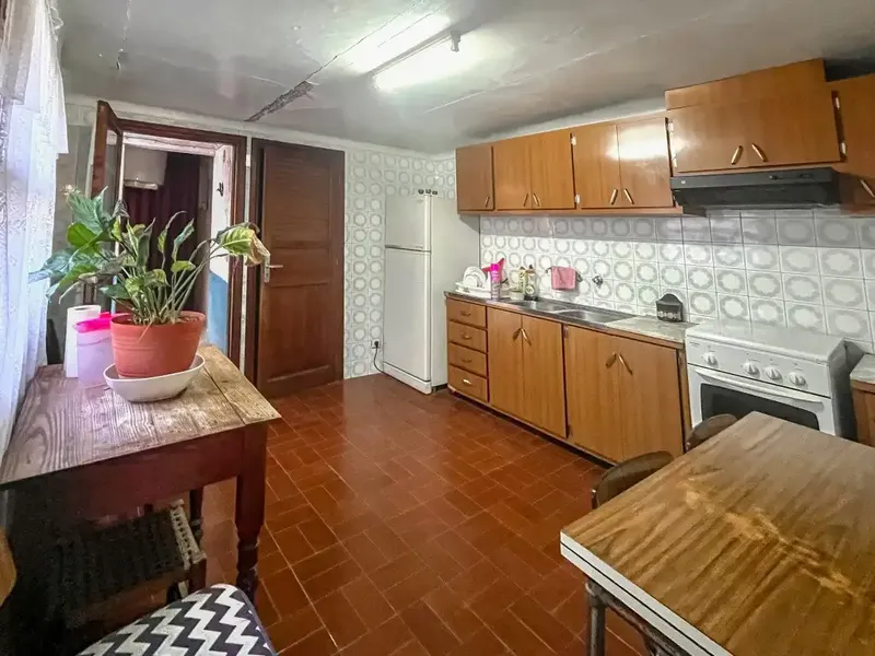 Discover a beautiful and spacious townhouse in the heart of Pollença, a true gem brimming with potential for a luxurious home — photo 9
