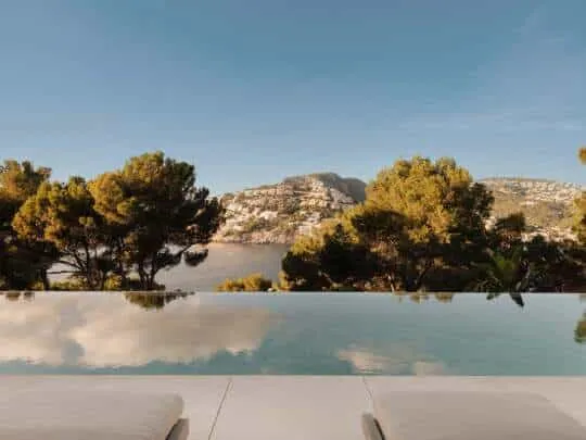Luxury villa with fantastic sea and harbour views, ready for first occupancy — photo 2