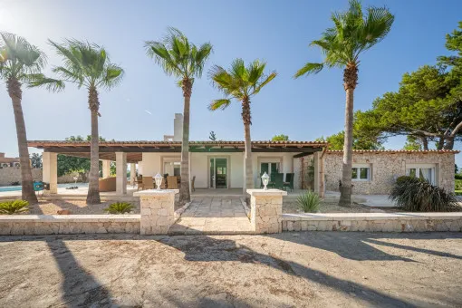 Muro: Ground-level modernized finca with pool near Playa de Muro beach — photo 3