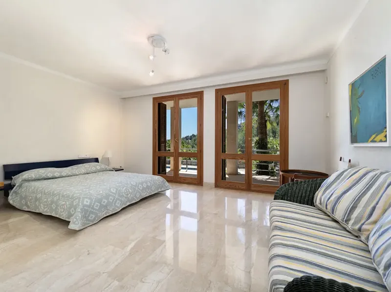 Impressive chalet with beautiful views in Son Vida — photo 7