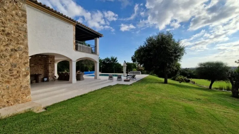 Exceptional Luxury Country Finca for Sale in Mallorca, Fully Renovated, Absolute Privacy — photo 2