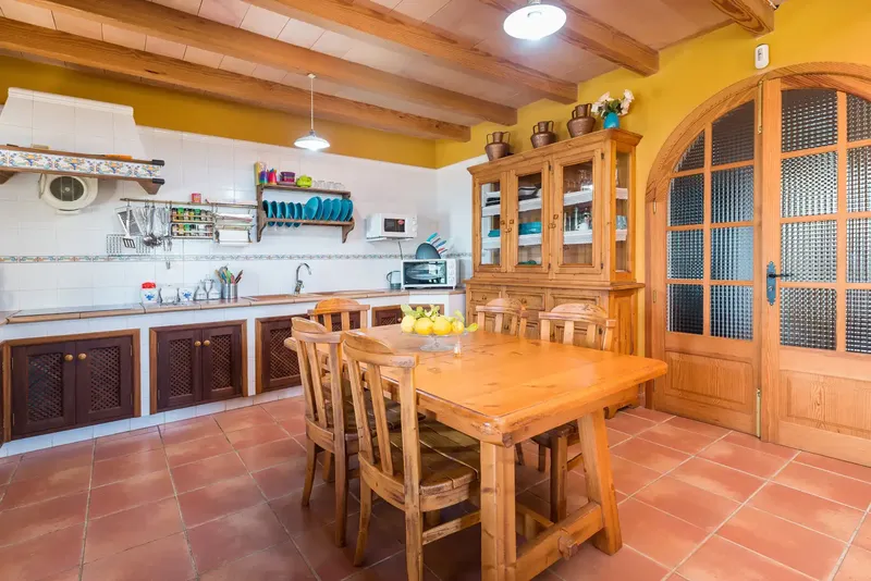 Rustic finca in Mancor de la Vall, spectacular rustic finca with spectacular views and holiday license for 4 people, the property — photo 8