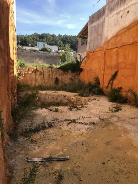 Plot with building permit for approximately 306.78 m² in Felanitx — photo 1