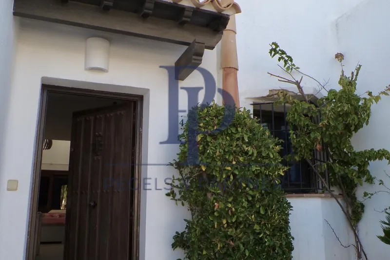 Renovated townhouse in well-maintained complex in Cala d'Or — photo 2