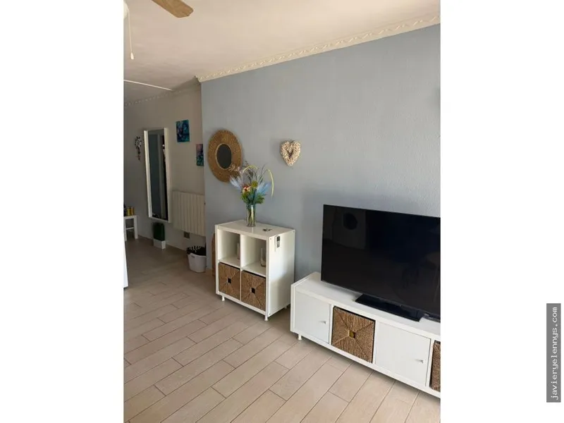 Flat for rent on Avenida de les Savines — photo 4