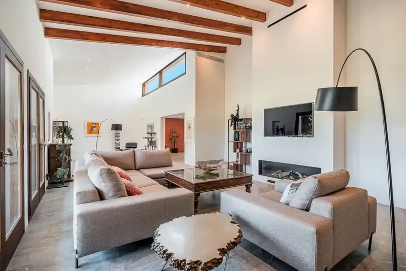 Modern luxury finca for sale in Sa Cabaneta offers exclusive lifestyle, contemporary design, privacy and facilities — photo 6