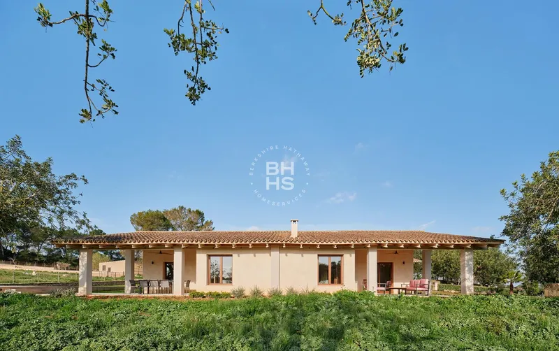 Villa to rent in Randa — photo 1