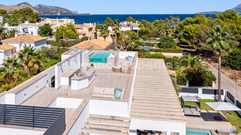 Stunning contemporary villa near the beach for sale in Llenaire, North Mallorca — photo 3