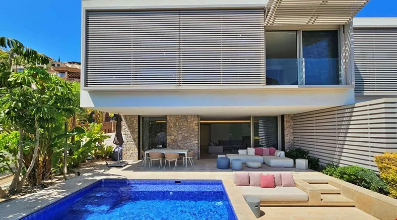 Exquisite contemporary villa with premium interiors and private pool in Port d'Andratx — photo 4