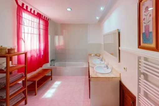 Muro: Panoramic finca with holiday rental license near Playa de Muro — photo 11