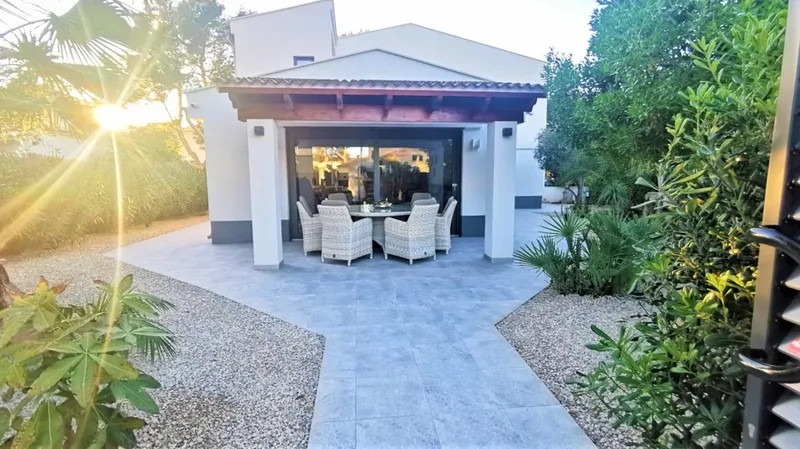 Newly renovated Villa Port Adriano-SOLD in Calvià / el Toro — photo 4