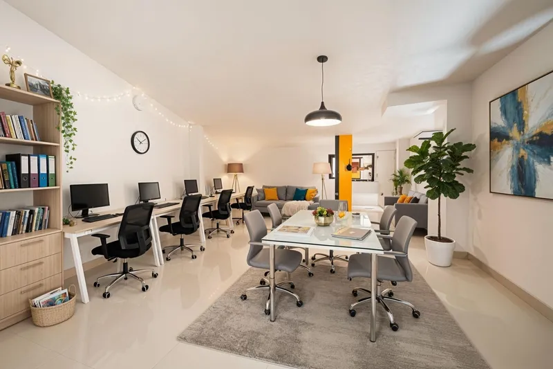 Business Premise - Palma de Mallorca (Santa Catalina), Built Surface 82m², 1 Bathroom — photo 2