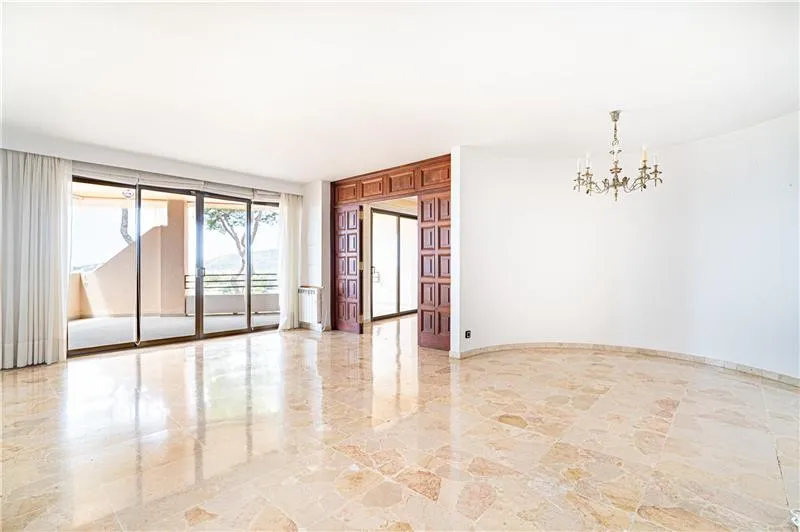 Spectacular apartment with panoramic views in Bonanova — photo 7