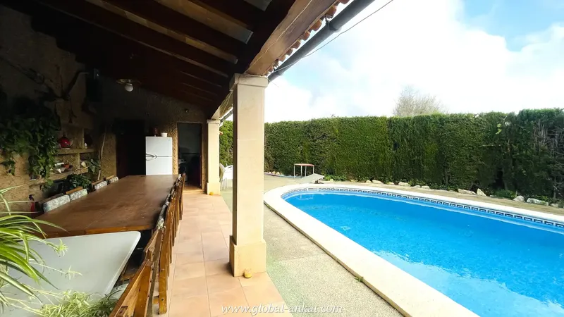 Immerse yourself in the authenticity of Mallorca in this charming estate, located in the picturesque village of Cas Concos. With an area of 16.9 — photo 6