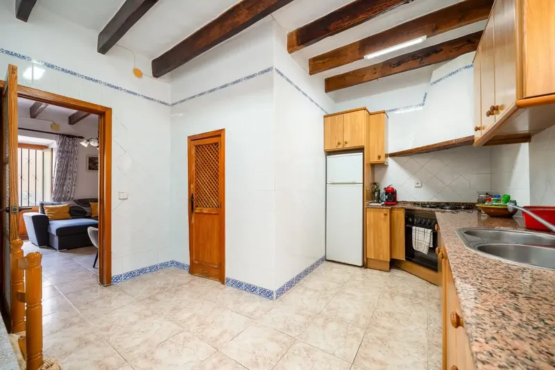 Magnificent townhouse for sale in Andratx Pueblo, a property that stands out for its spaciousness, brightness and for having an attractive outdoor space — photo 6