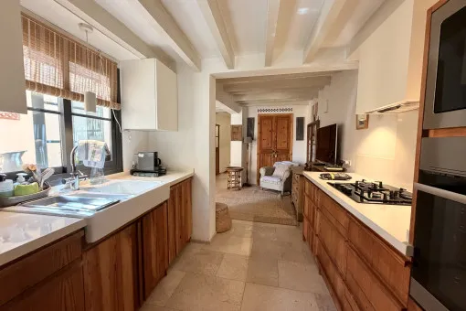 Genova, charming townhouse for rent in Génova – Mediterranean lifestyle with pool and cosy terrace — photo 6