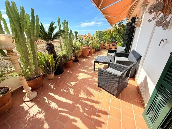 Penthouse in Calle dels Caputxins, La Missio - Mercat — photo 2