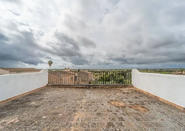 Flat / apartment in Calle Major, Es Llombards, Santanyí — photo 1