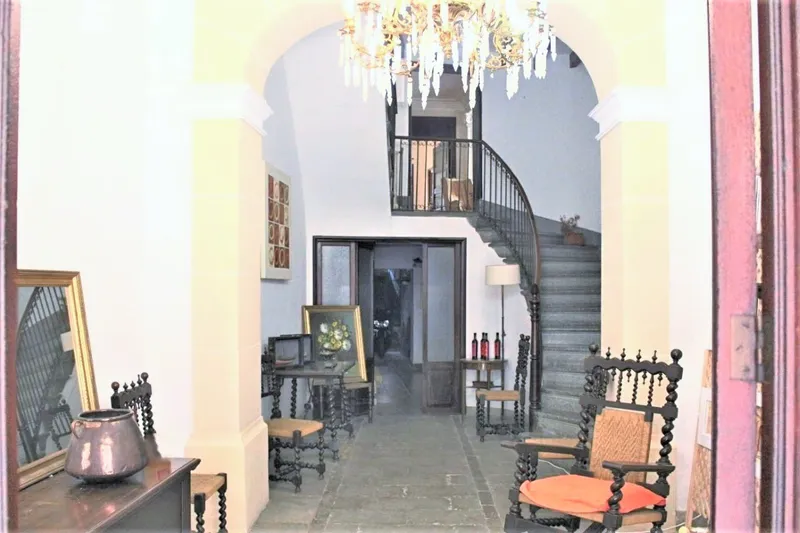 Manor house with commercial premises in the heart of Sóller — photo 2