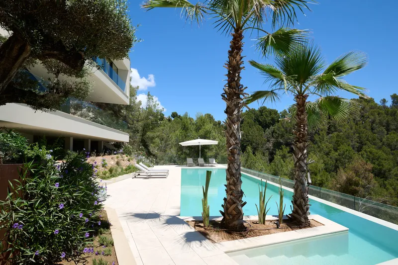 Luxury designer villa with sea and city views in Son Vida - Marcel Remus Real Estate — photo 4