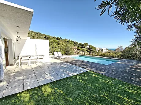 Magnificent house for sale in one of the most privileged areas of Port de la Selva — photo 12