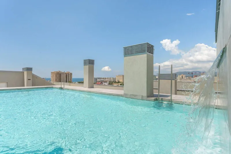 102m² apartment with 3 rooms, 2 bathrooms and pool for sale — photo 1