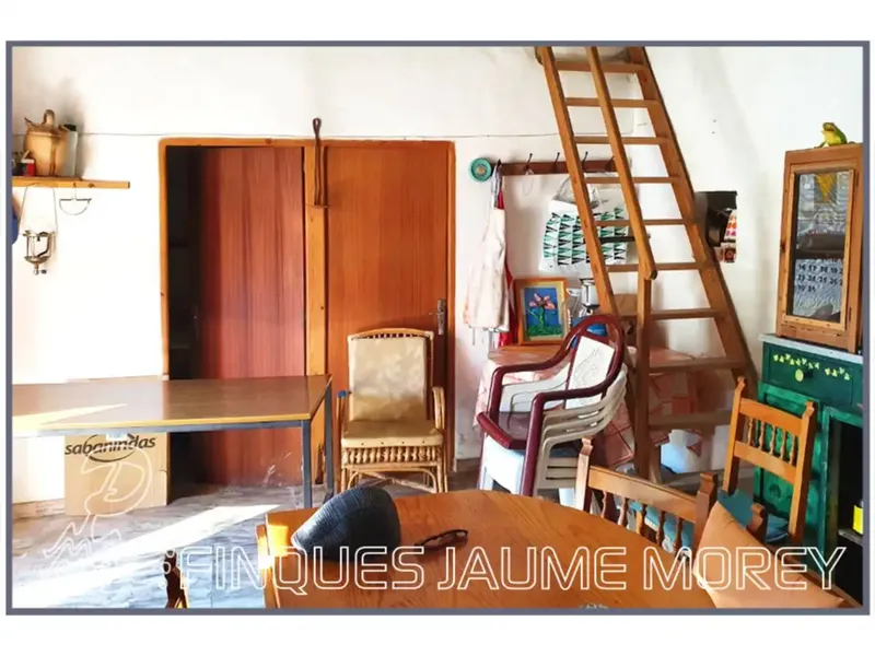 Beautiful rustic mountain estate for sale in Mancor de la Vall in a uniquely beautiful setting — photo 11