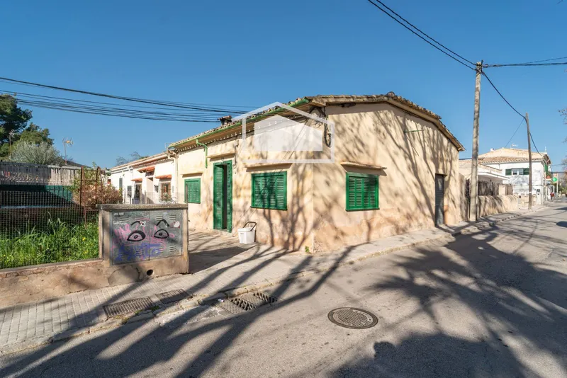 House in Son Sardina to renovate, spacious single-storey space, garden and storage room — photo 2