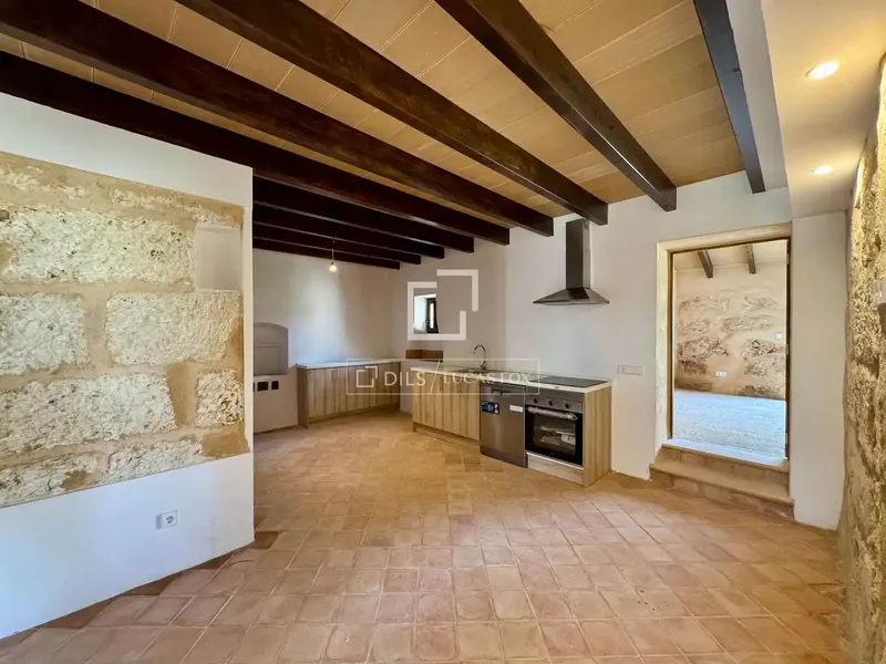 Dils Lucas Fox presents this exclusive fully renovated rustic estate for sale in Llubí, located in a privileged environment of the — photo 6
